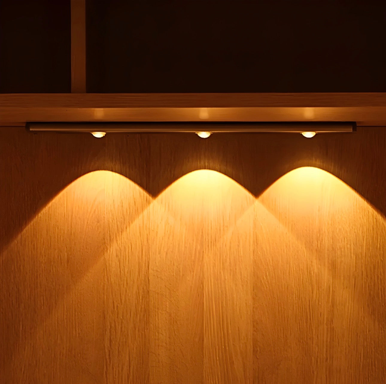 MOTILIGHT Motion Sensor Cabinet Light
